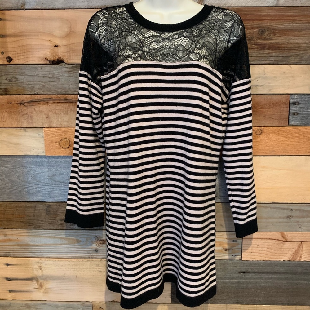 STRIPED TAN AND BLACK METAPHOR SWEATER WITH LACE DETAIL